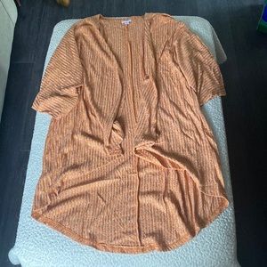EUC LulaRoe Lindsay sweater